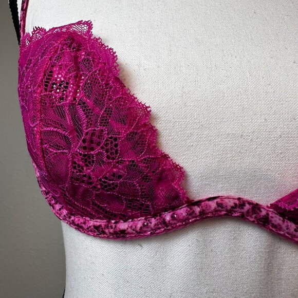 Victoria’s Secret Very Sexy Mermaid Lace Push-Up Bra 34C Pink Leopard Print NWOT - Picture 6 of 9